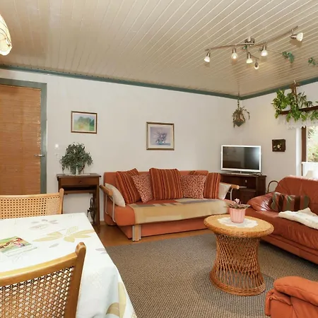 Holiday home Cosy In Menkhausen Near The Area *
